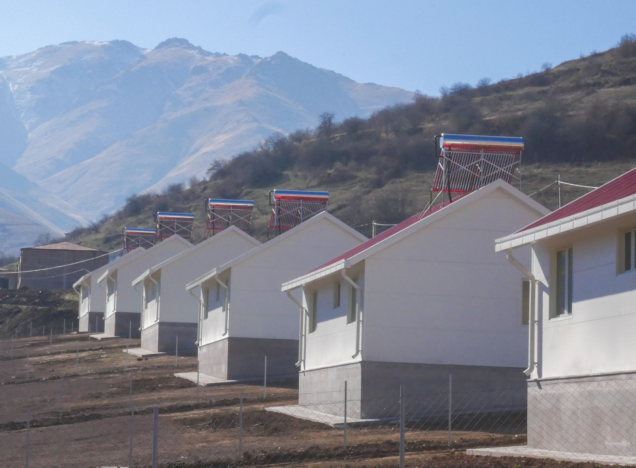 Neighborhood of Svarants